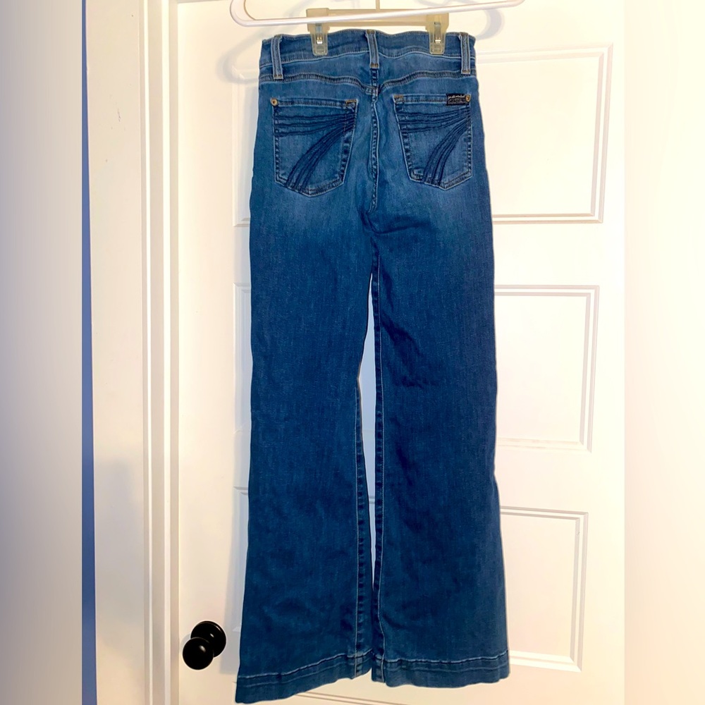 Seven7 jeans size 25! Bought to small